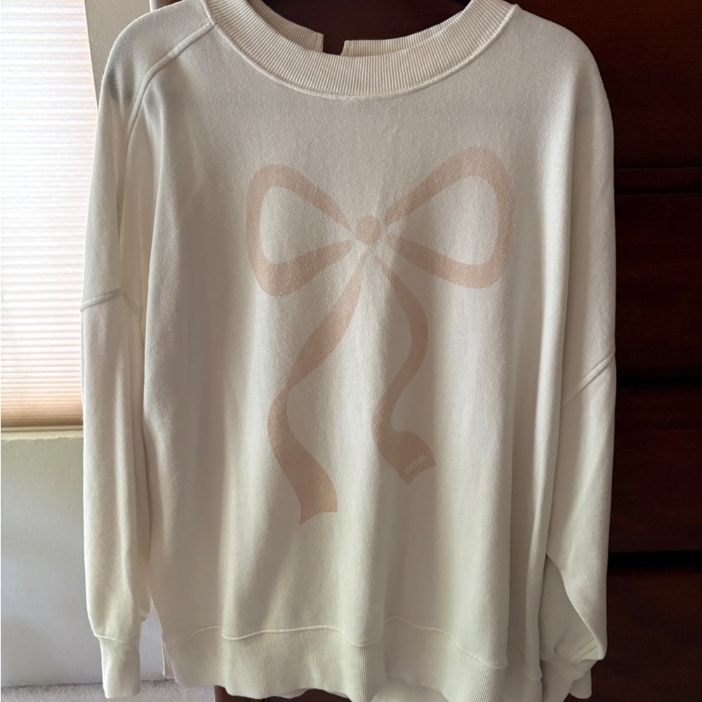 Aerie Cream Sweatshirt with pink Bow Accent & pearl key hole at the back